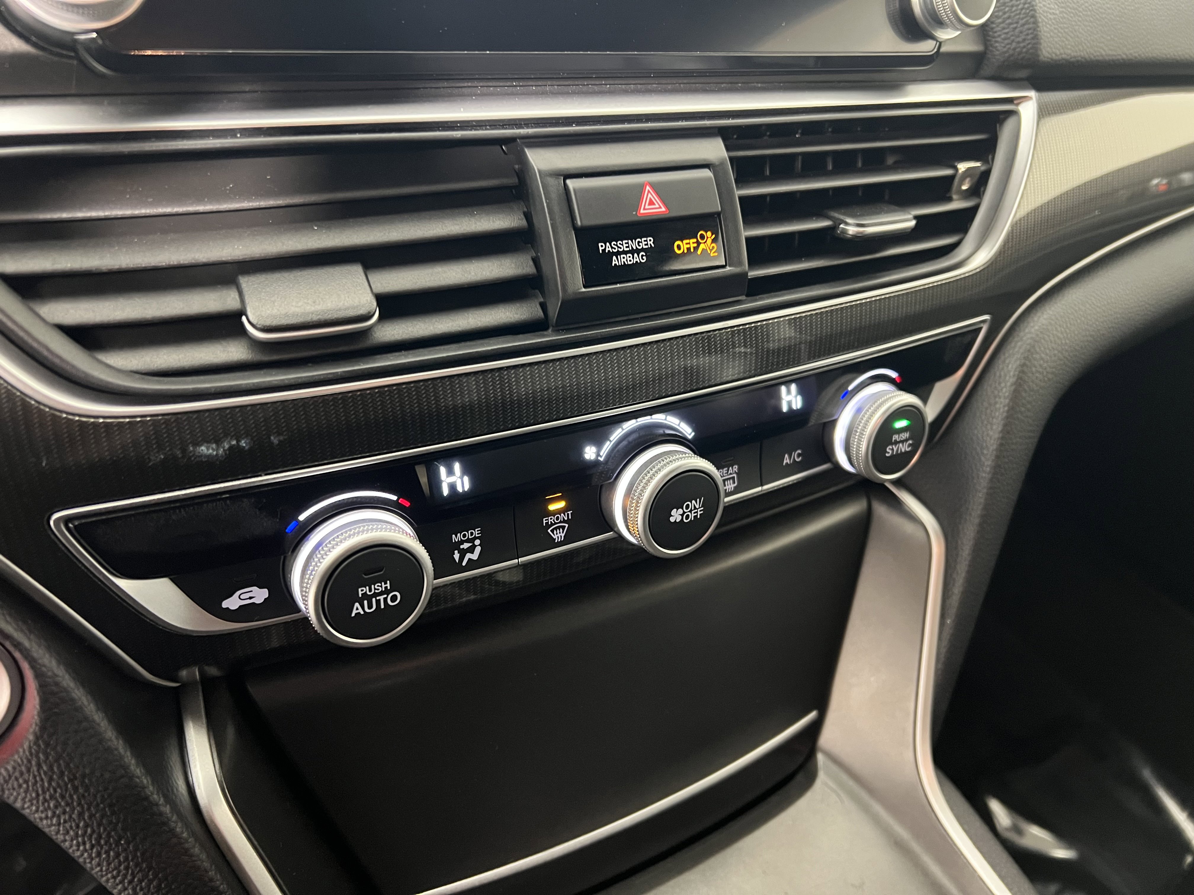 Used 2018 Honda Accord Sport image 30