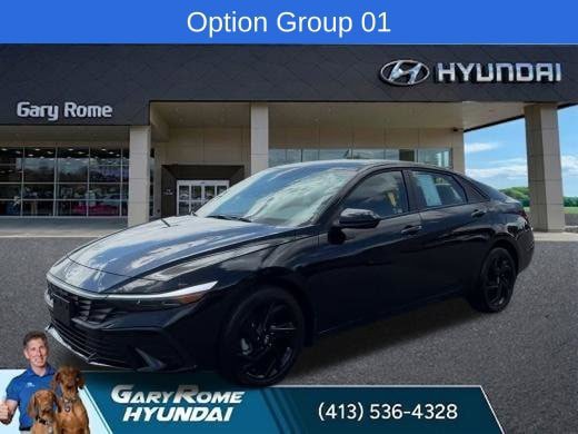 Used 2026 Hyundai Elantra Sport FWD image 4