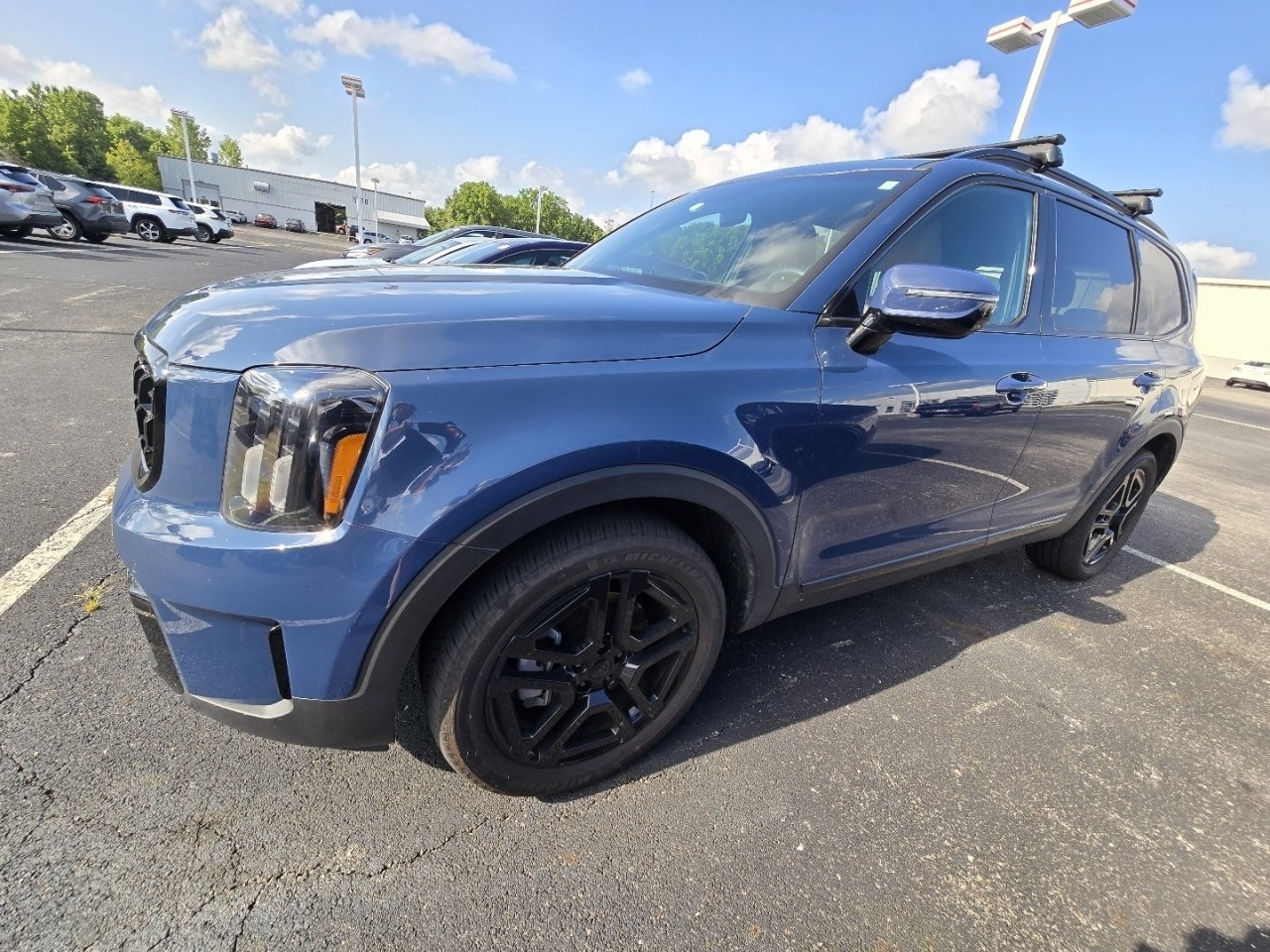 Used 2025 Kia Telluride SX X-Line AWD/4WD image 4