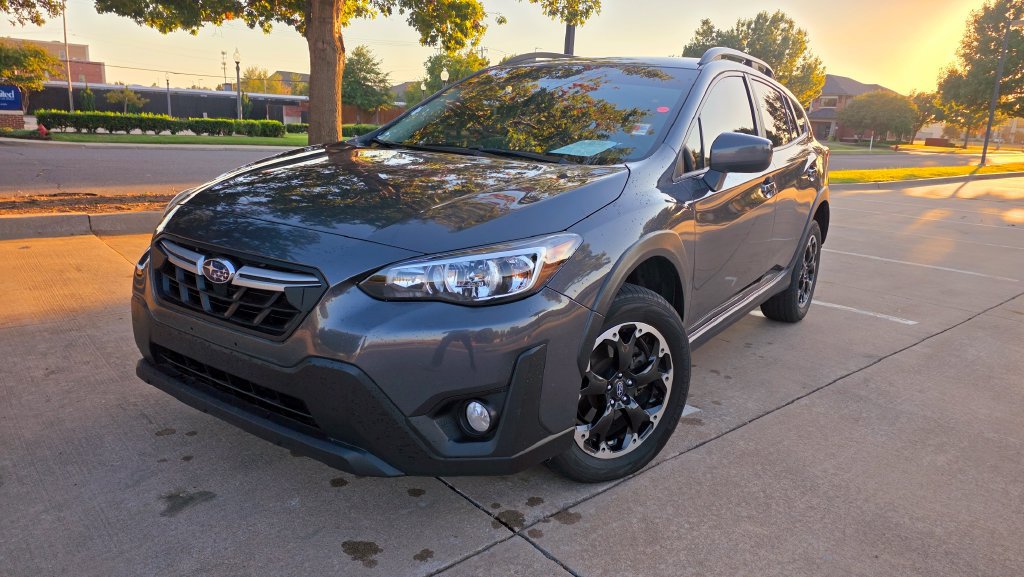 Used 2023 Subaru Crosstrek 2.0i Premium AWD/4WD image 4