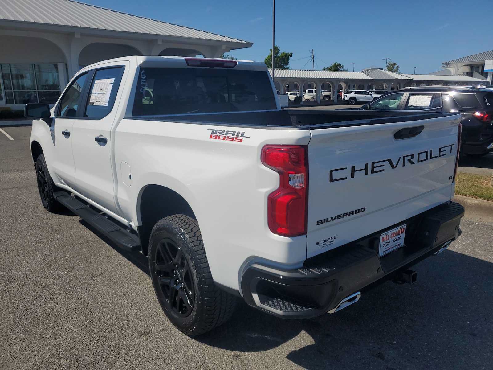 New 2026 Chevrolet Silverado 1500 LT Trail Boss w/ LT Trail Boss Premium Package AWD/4WD image 2
