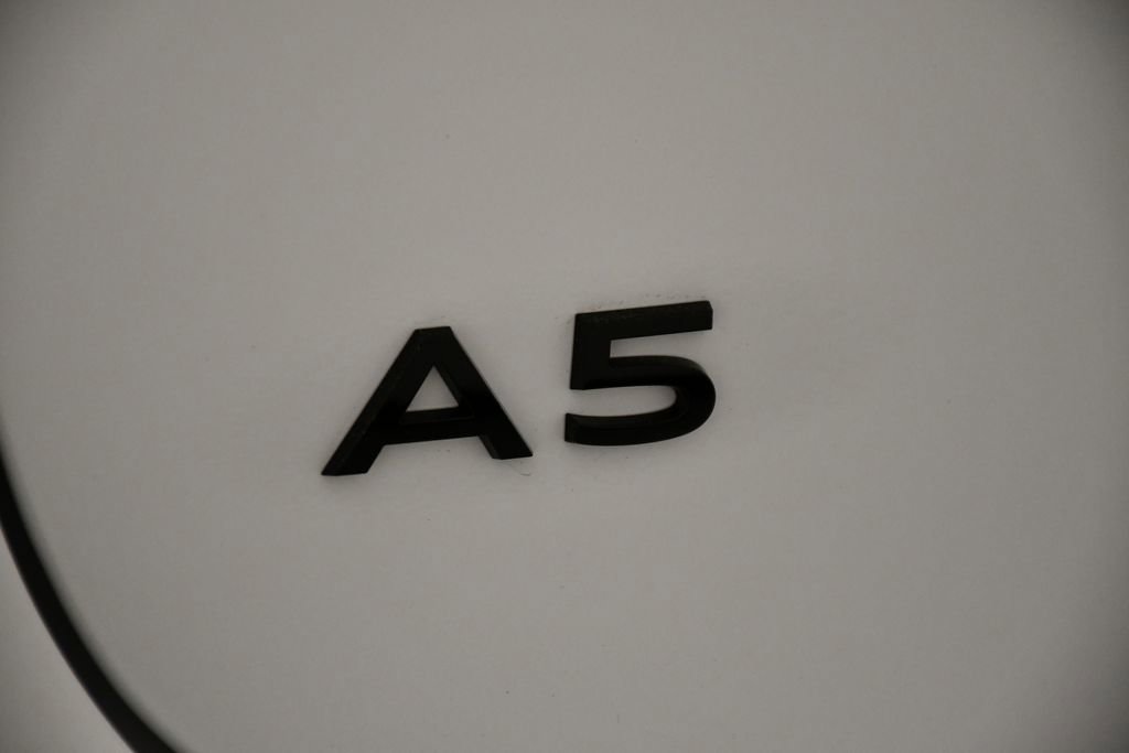 Used 2025 Audi A5 2.0T Premium Plus w/ Premium Plus image 9