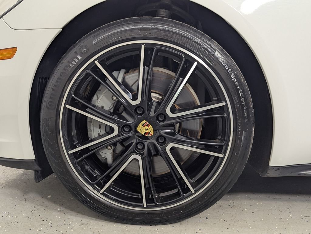 Used 2020 Porsche Panamera 4S w/ Premium Package Plus image 11