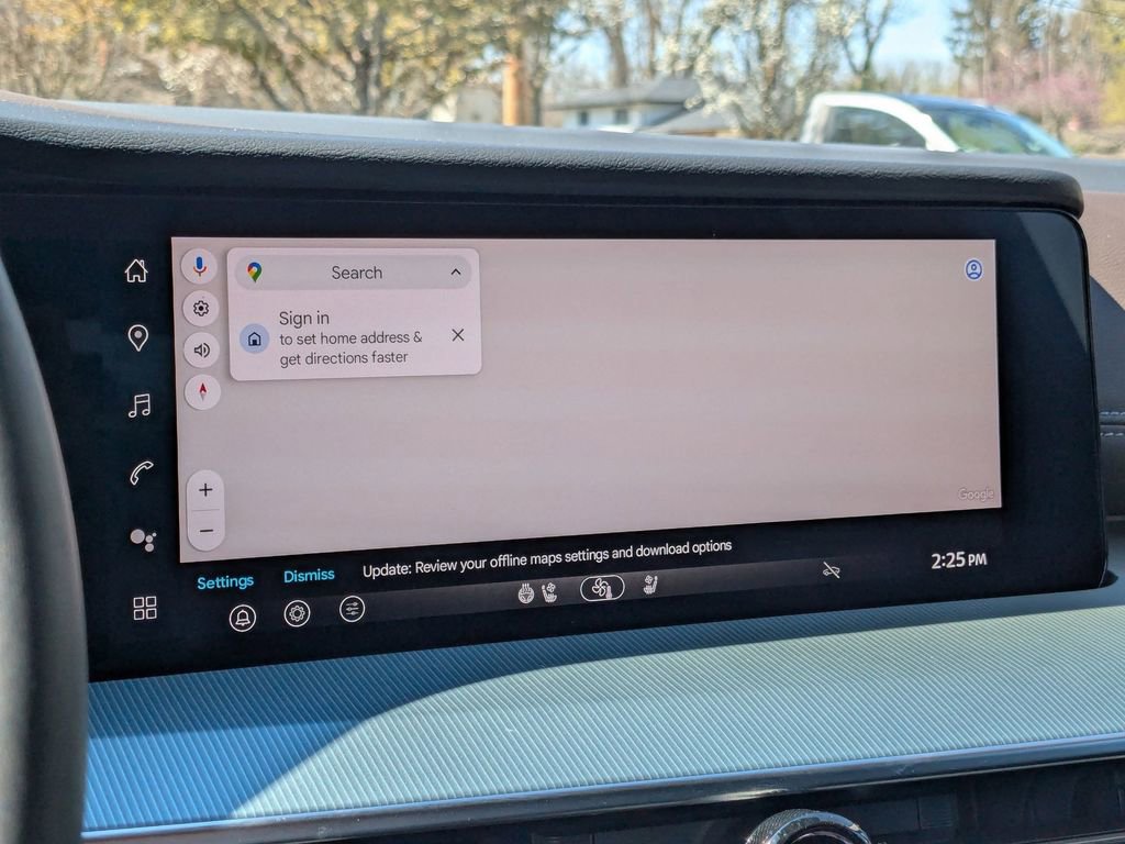 Certified 2025 Nissan Murano Platinum w/ Cargo Package image 18