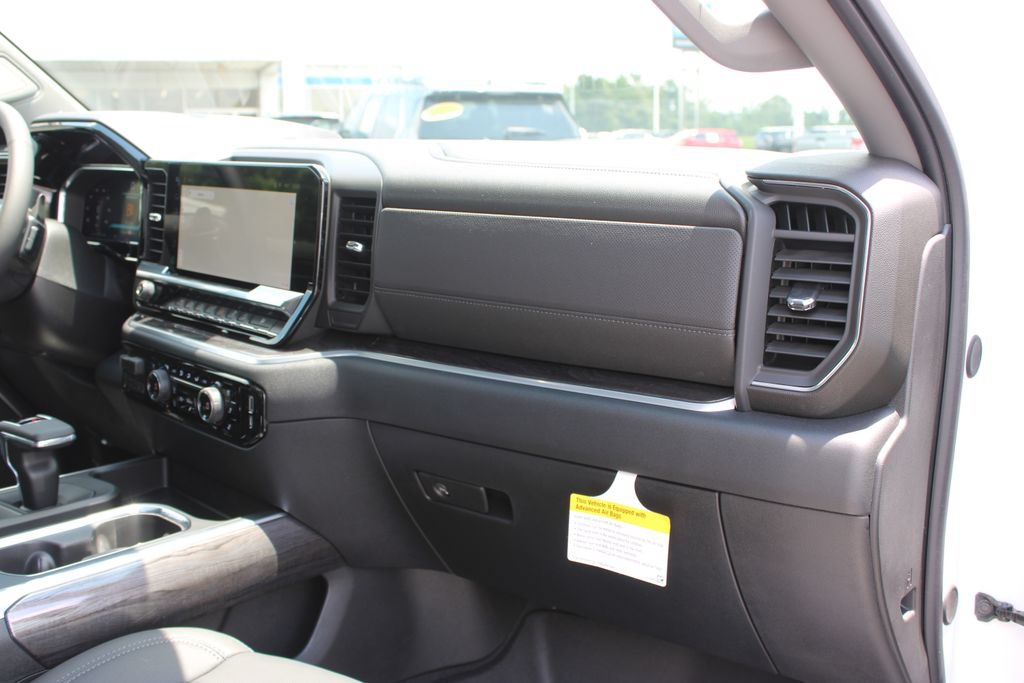 New 2026 Chevrolet Silverado 1500 LTZ w/ LTZ Premium Package AWD/4WD image 34