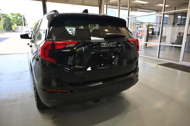 Used 2020 GMC Terrain SLT w/ Elevation Edition FWD image 6