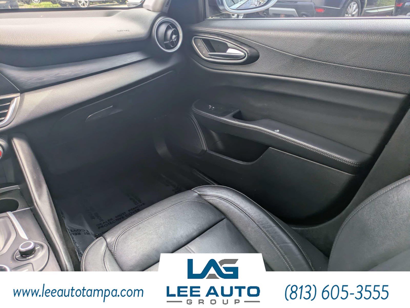 Used 2017 Alfa Romeo Giulia AWD image 15