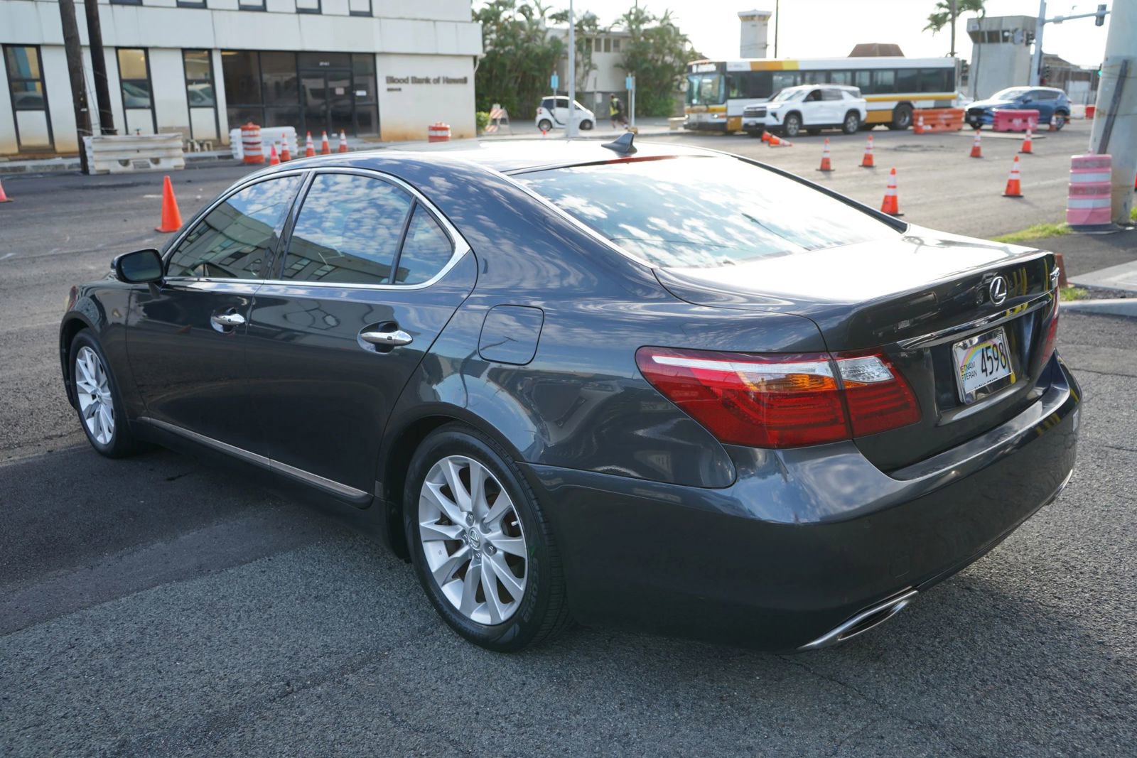 Used 2011 Lexus LS 460 RWD image 22