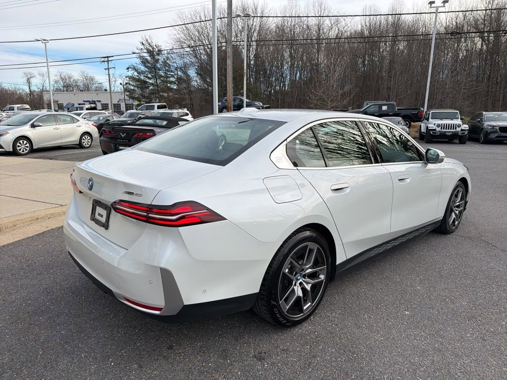 Used 2025 BMW i5 xDrive40 w/ Premium Package image 29