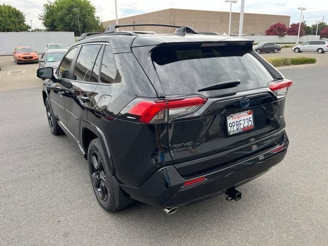 Used 2024 Toyota RAV4 SE w/ Weather & Moonroof Package AWD/4WD image 7