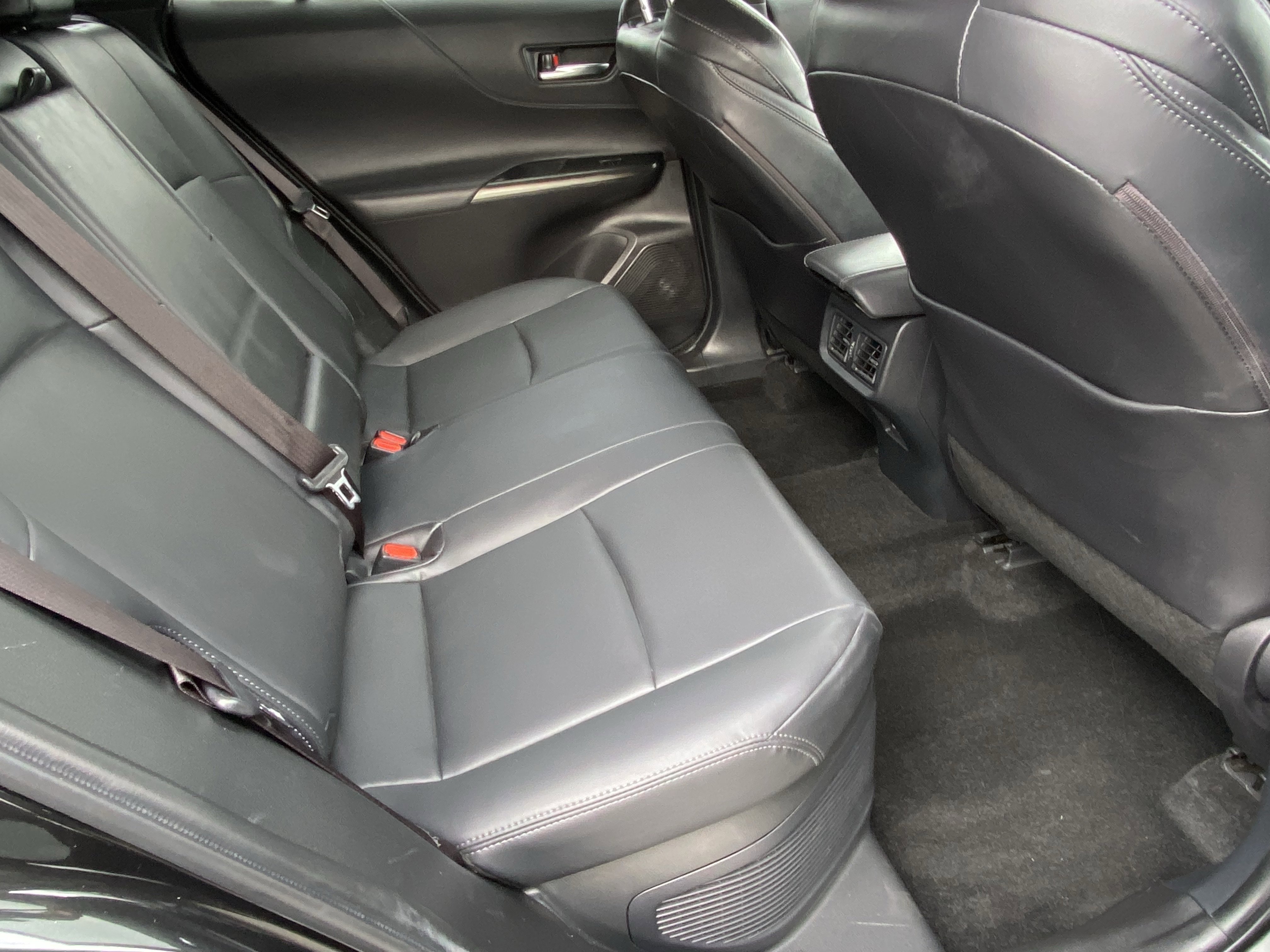 Certified 2024 Toyota Venza Nightshade image 12