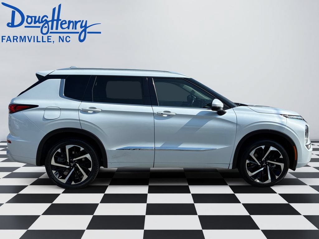 Used 2022 Mitsubishi Outlander SEL FWD image 6