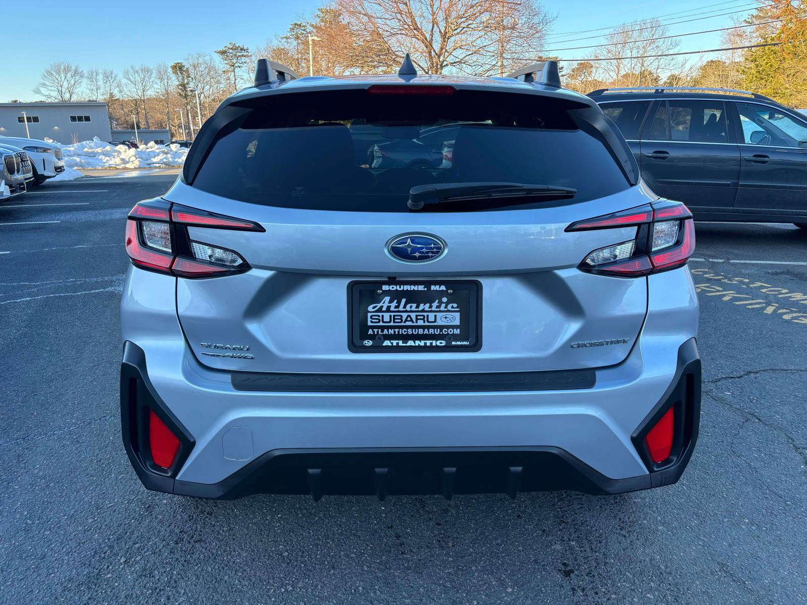 Used 2024 Subaru Crosstrek 2.0i Premium image 4