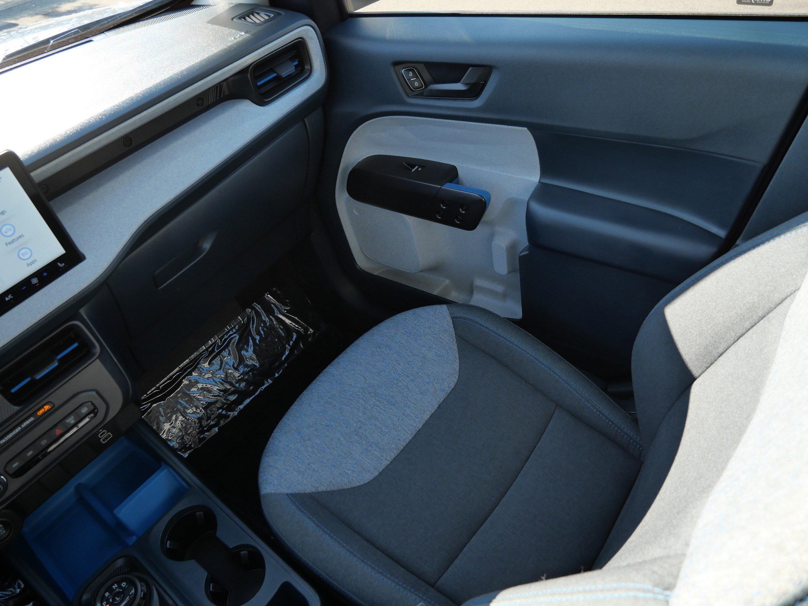 Used 2025 Ford Maverick XLT w/ XLT Luxury Package image 11