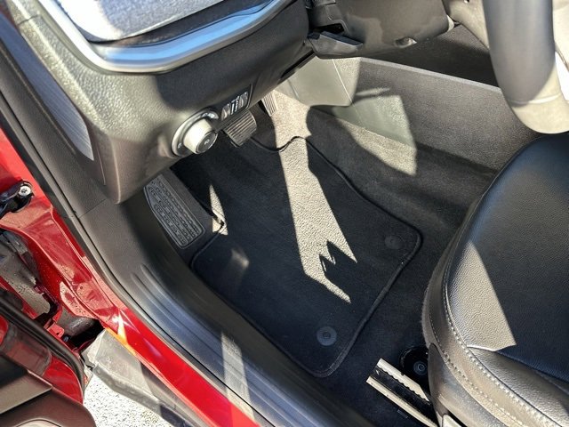 Used 2024 Jeep Compass Latitude image 22