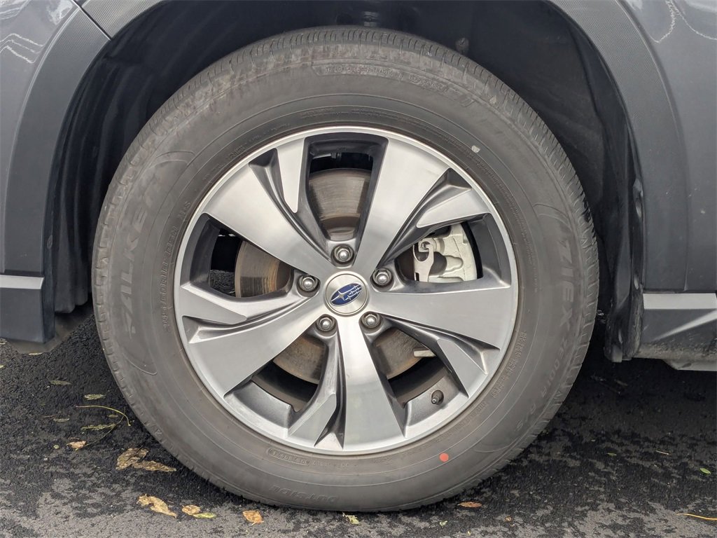 Used 2025 Subaru Ascent Premium image 11