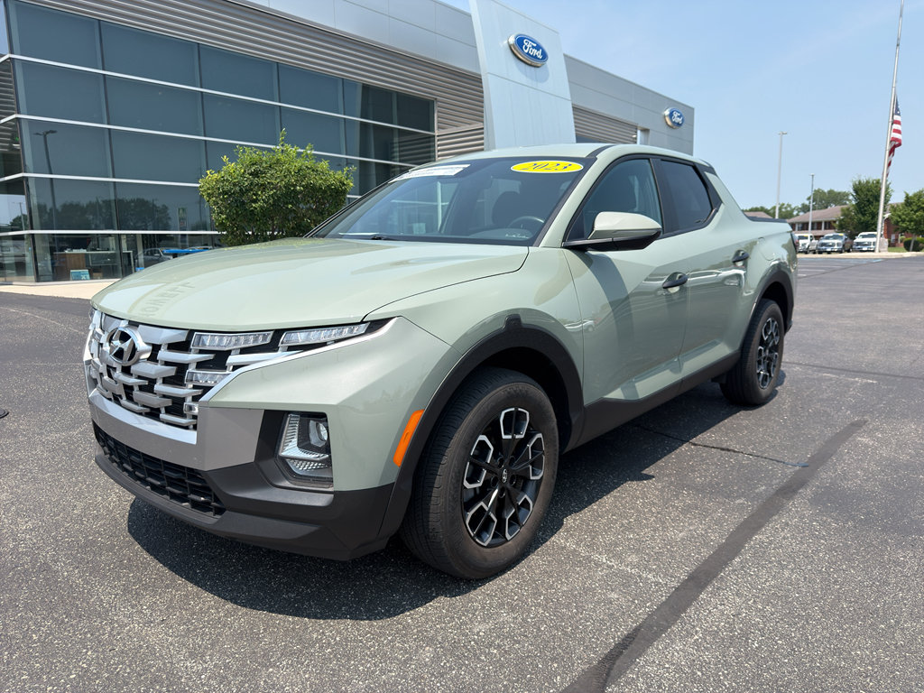 Used 2023 Hyundai Santa Cruz SEL AWD/4WD image 2