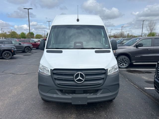 Used 2025 Mercedes-Benz Sprinter 2500 image 6