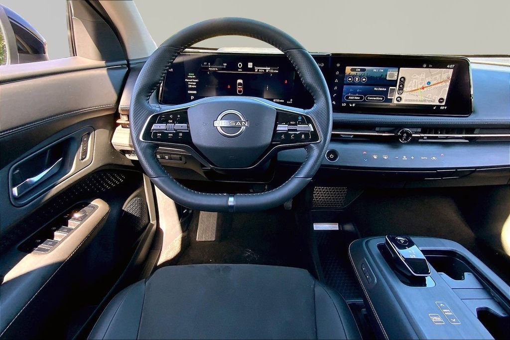 Used 2023 Nissan Ariya FWD image 8