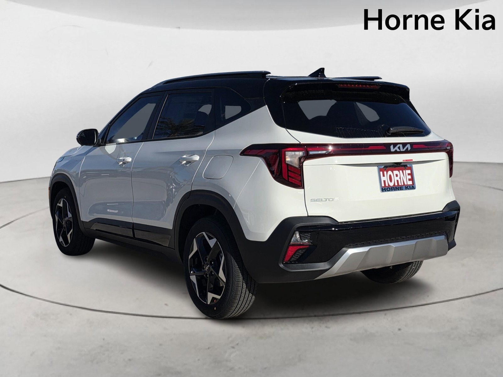 New 2026 Kia Seltos S image 5