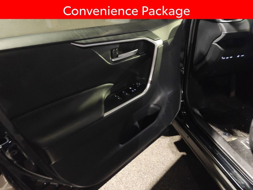 Used 2023 Toyota RAV4 XLE image 5