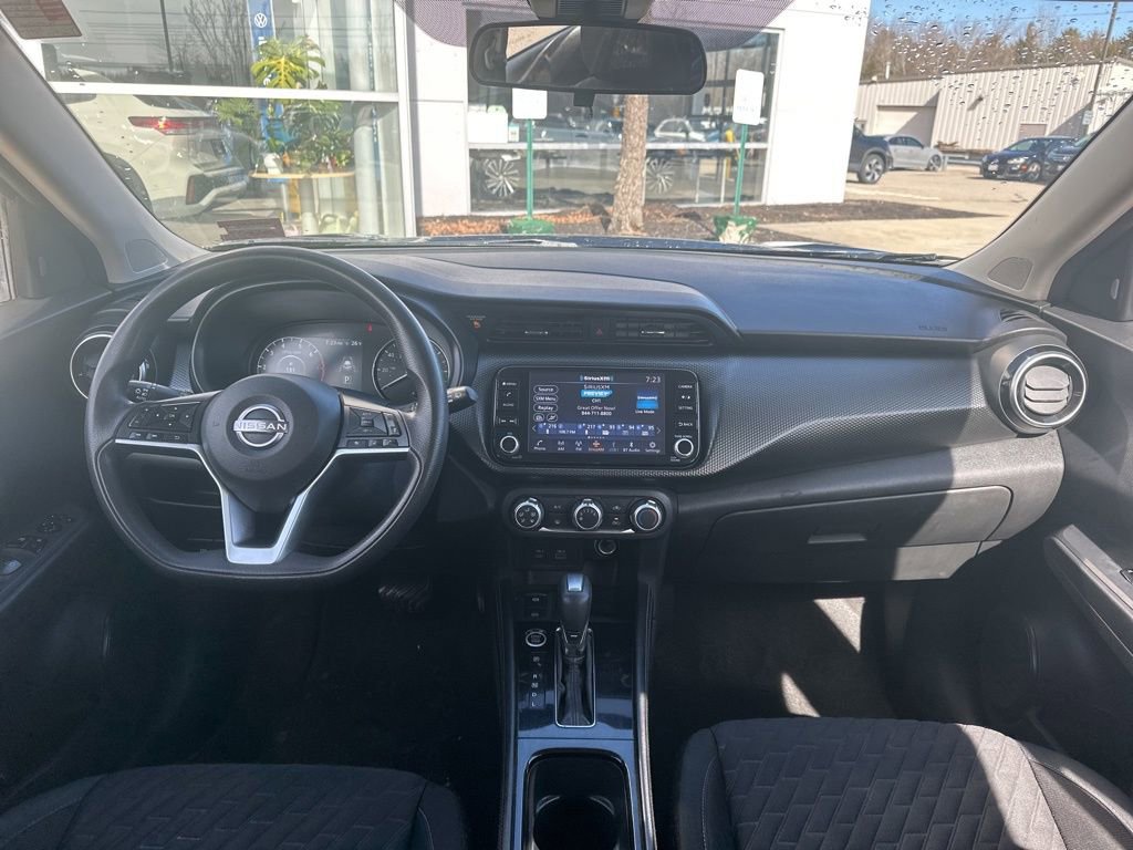 Used 2023 Nissan Kicks SV FWD image 19