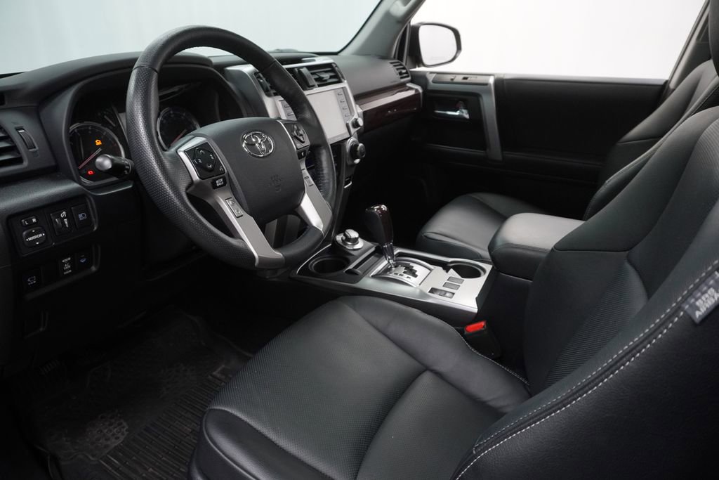 Used 2024 Toyota 4Runner Limited AWD/4WD image 16