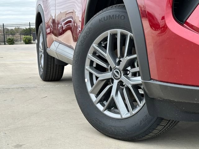 Used 2026 Nissan Rogue S image 2