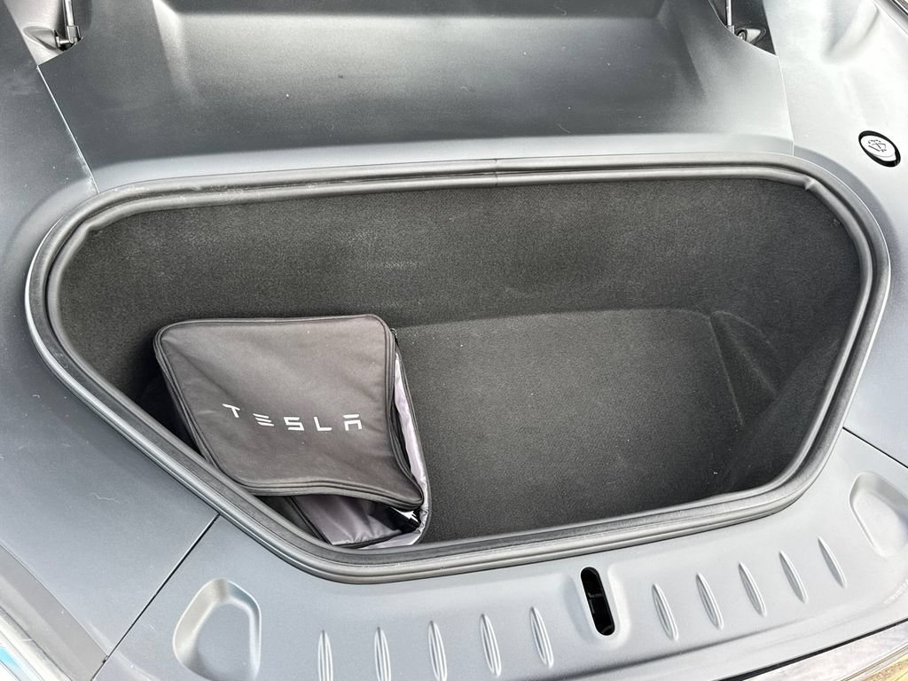 Used 2022 Tesla Model S AWD/4WD image 8
