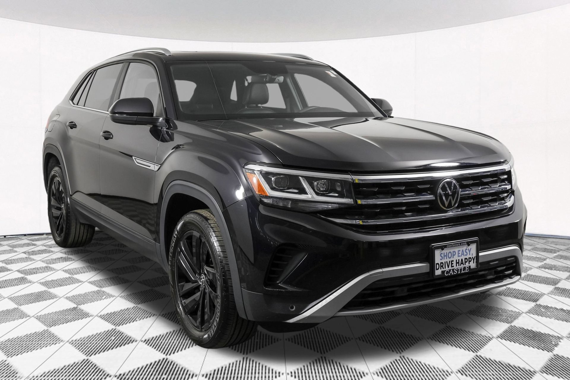 Certified 2023 Volkswagen Atlas Cross Sport SE w/ Panoramic Sunroof Package AWD/4WD image 14