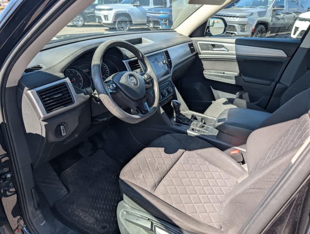 Used 2018 Volkswagen Atlas Launch Edition AWD/4WD image 7