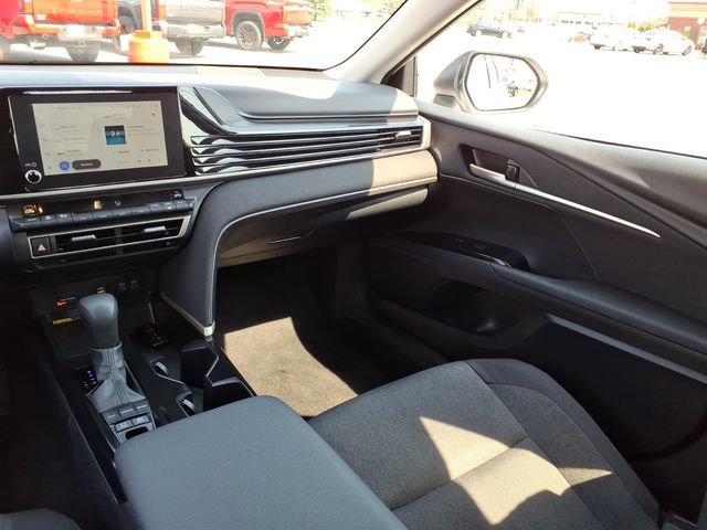 Certified 2025 Toyota Camry LE image 18