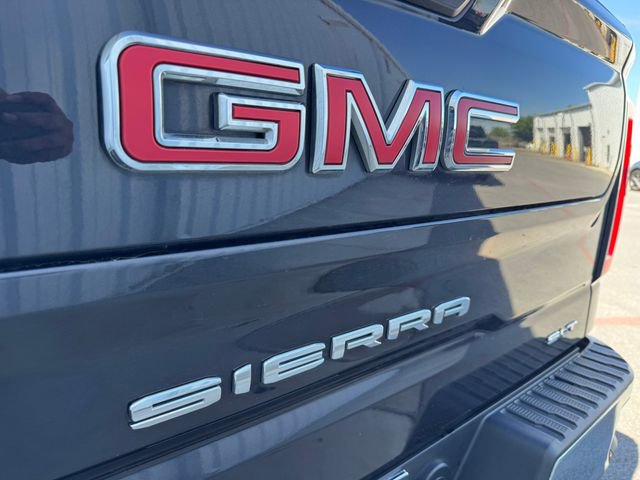 Used 2025 GMC Sierra 1500 SLT AWD/4WD image 41