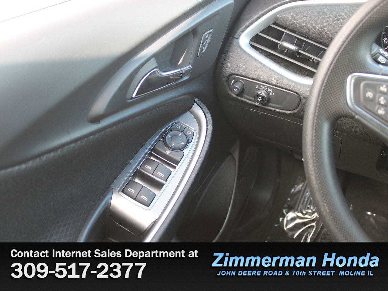 Used 2024 Chevrolet Malibu LT image 12