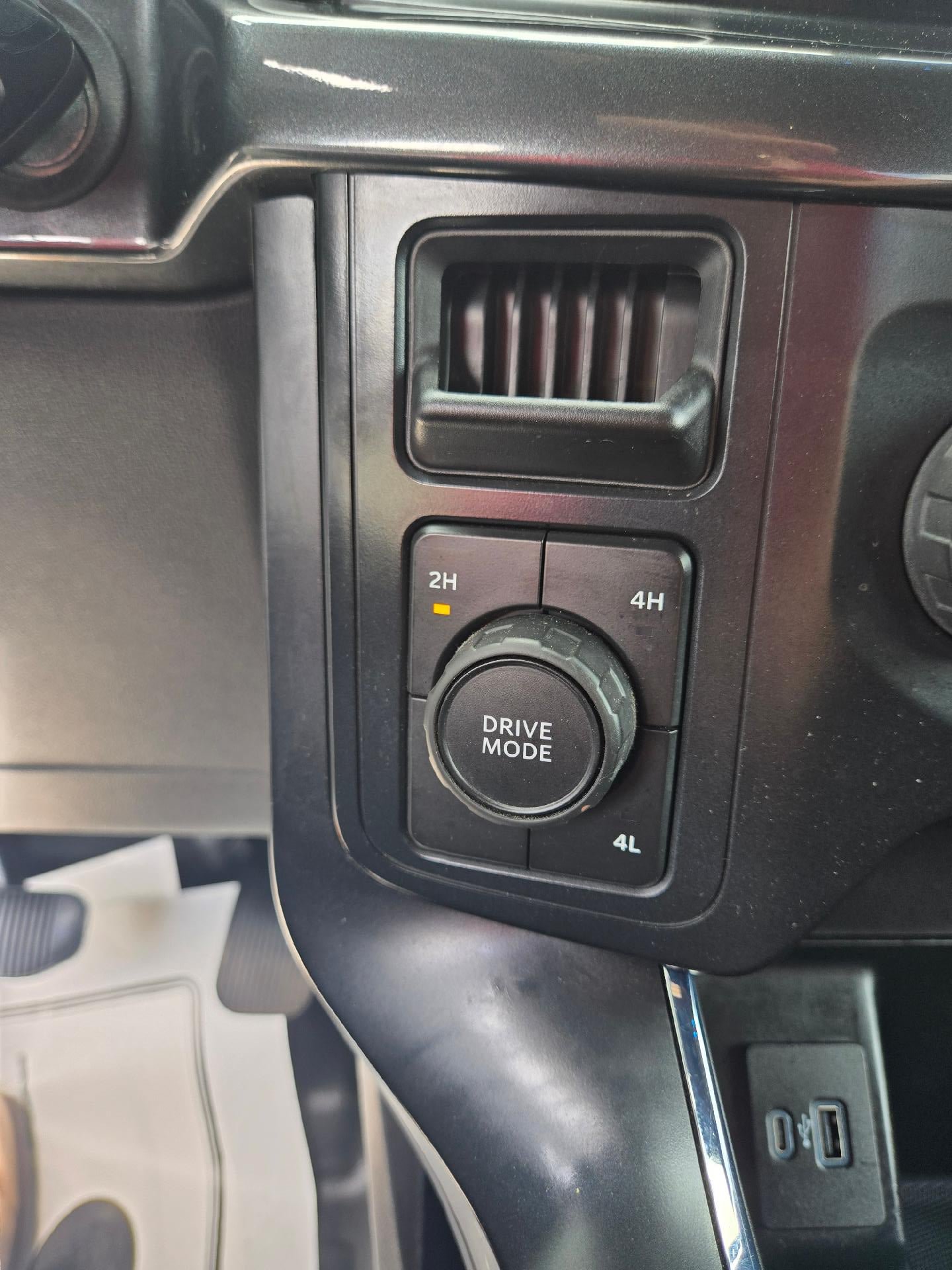 Used 2022 Ford F150 XL w/ STX Appearance Package AWD/4WD image 17