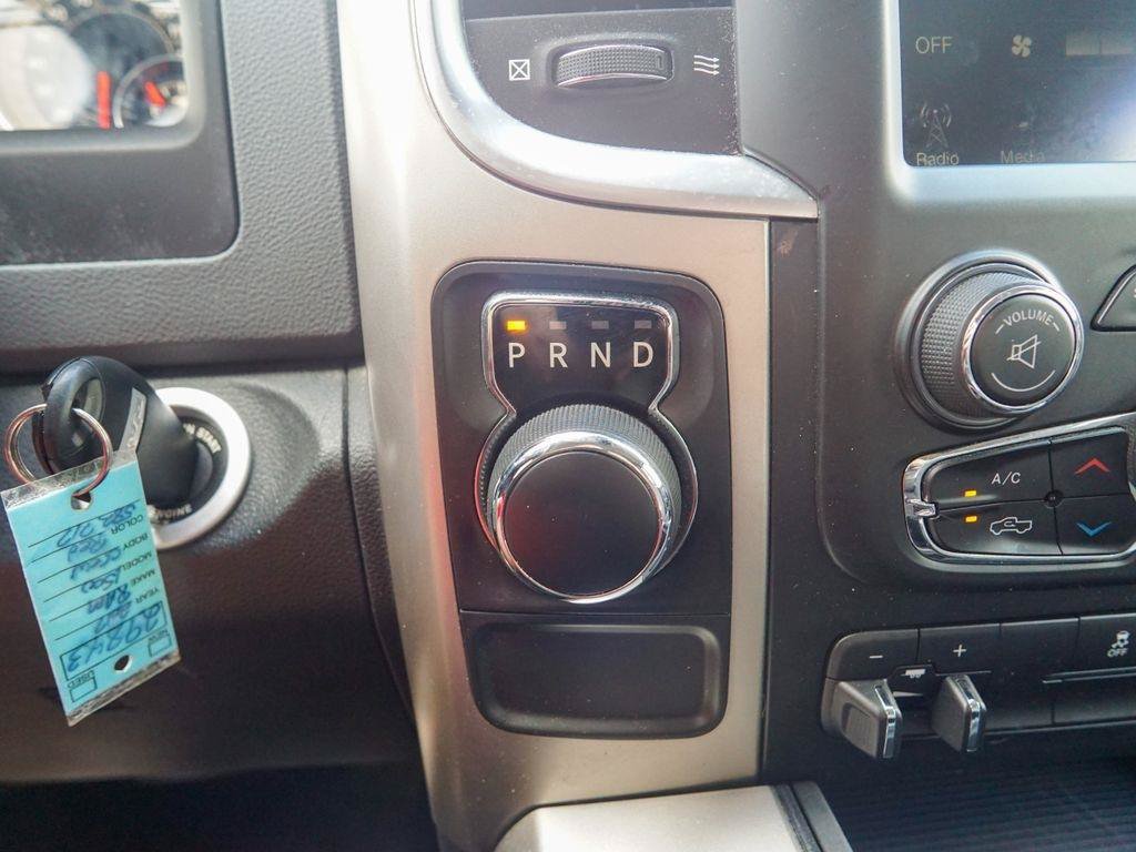 Used 2017 RAM 1500 Big Horn RWD image 21