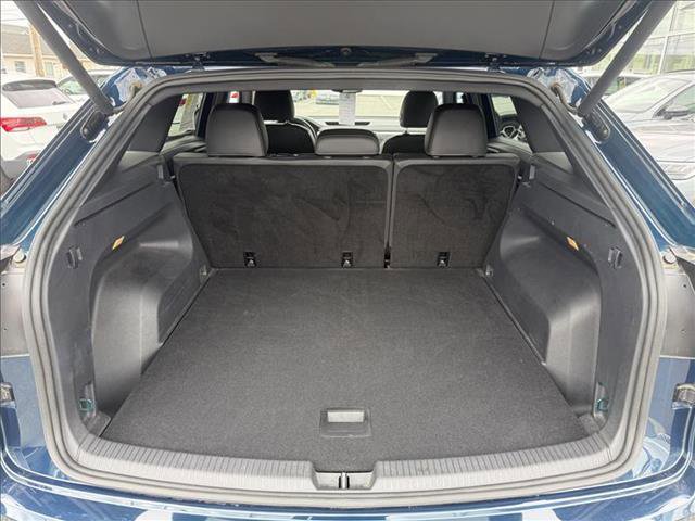 Certified 2020 Volkswagen Atlas Cross Sport SE image 10