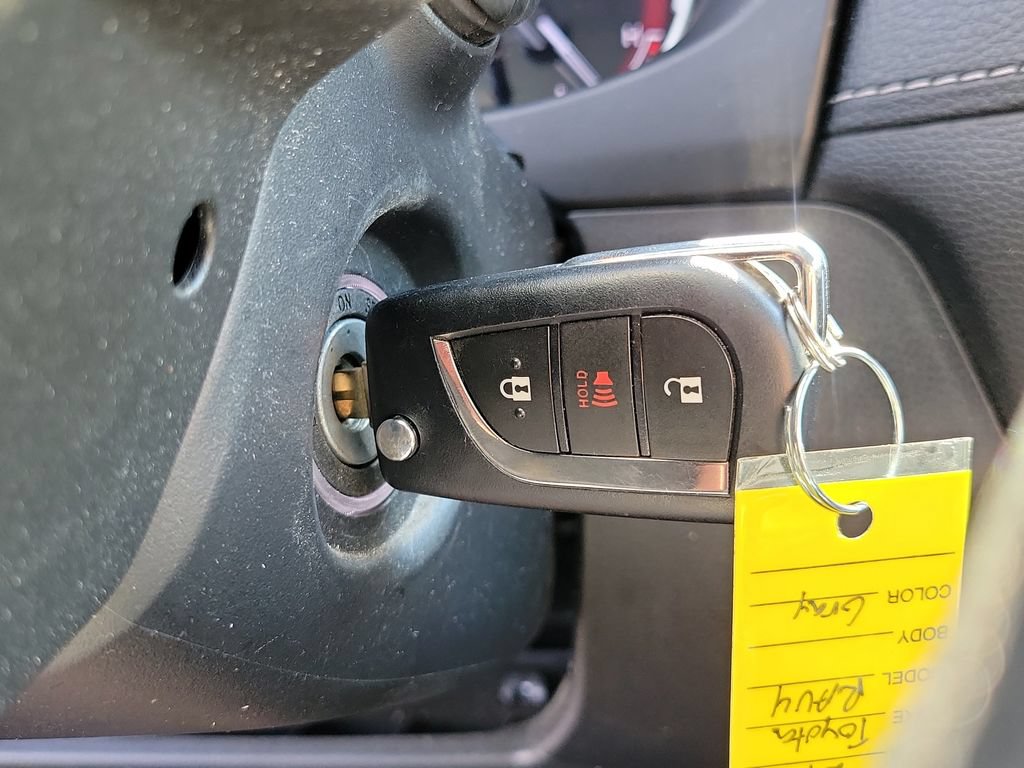 Used 2024 Toyota RAV4 LE AWD/4WD image 36