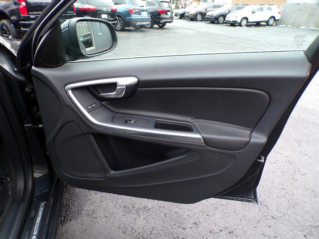 Used 2013 Volvo S60 T5 image 18