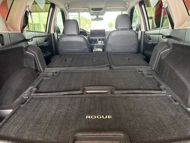 Certified 2025 Nissan Rogue SL AWD/4WD image 28