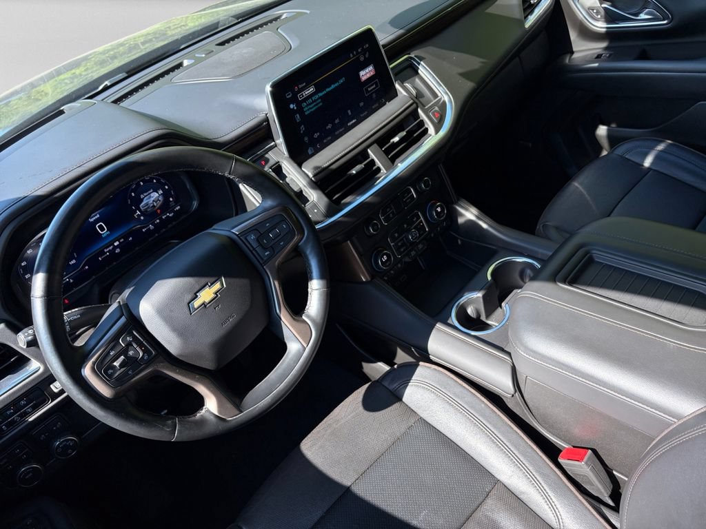 Used 2023 Chevrolet Suburban High Country AWD/4WD image 15