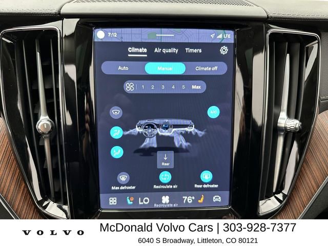 Used 2023 Volvo XC60 B5 Ultimate w/ Climate Package AWD/4WD image 18