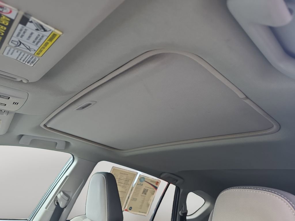 Used 2015 Toyota RAV4 XLE image 14