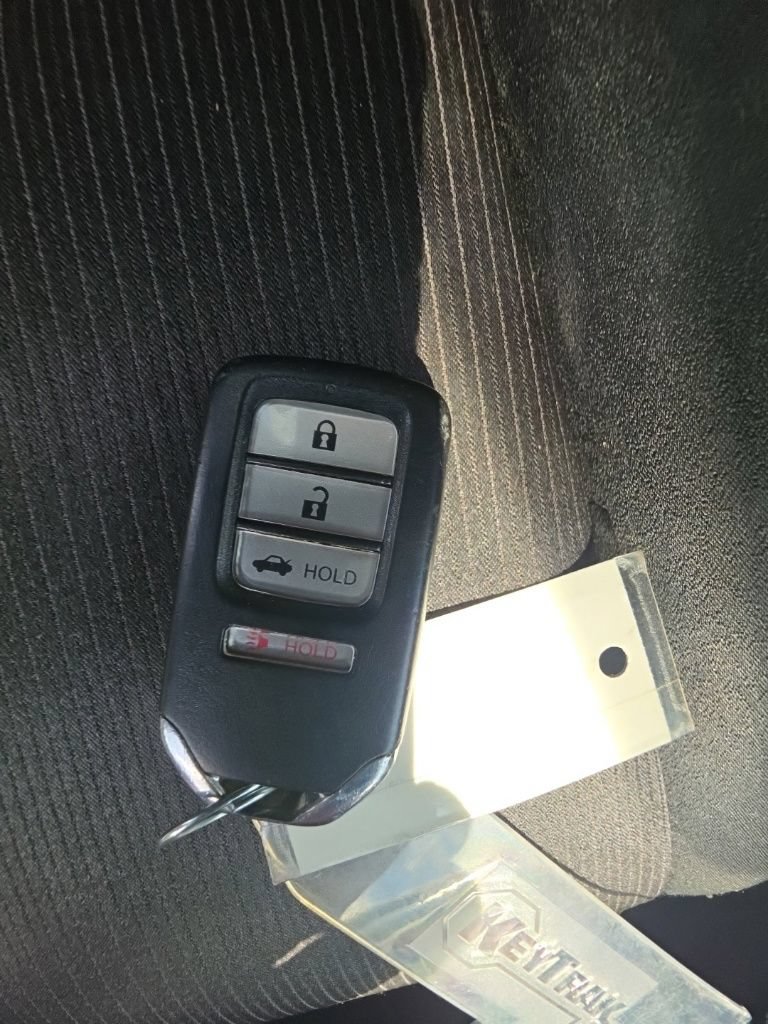 Used 2019 Honda Accord LX image 29