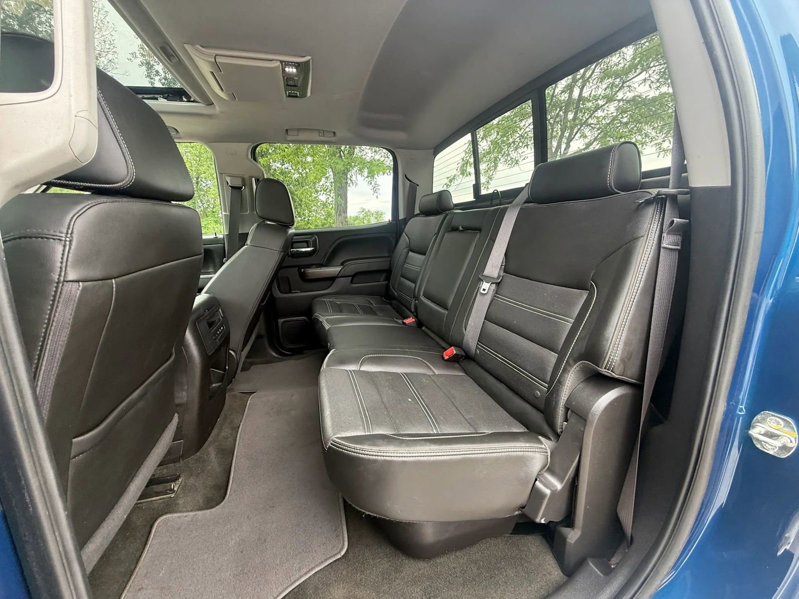Used 2017 GMC Sierra 3500 Denali AWD/4WD image 12