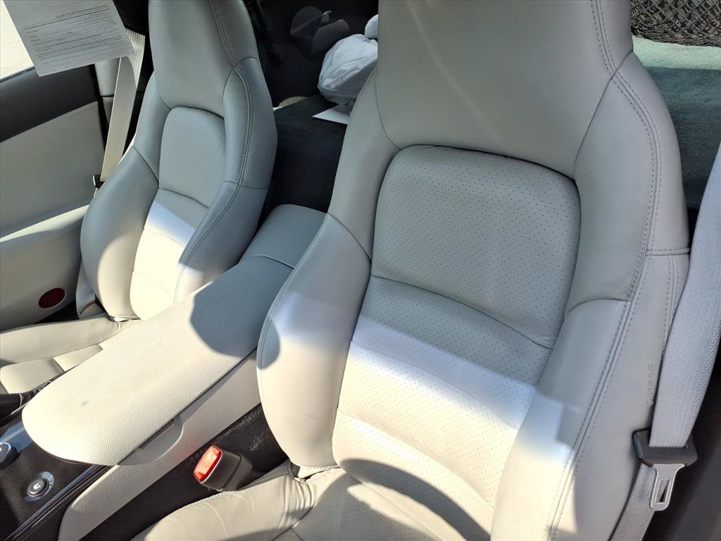 Used 2008 Chevrolet Corvette Coupe w/ Preferred Equipment Group RWD image 17