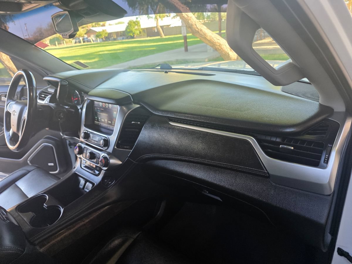 Used 2020 Chevrolet Suburban LT RWD image 38
