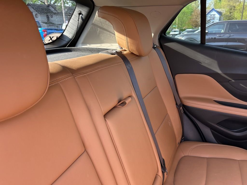 Used 2017 Buick Encore Essence w/ Experience Buick Package AWD/4WD image 12