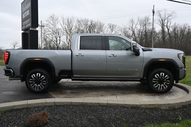 Used 2025 GMC Sierra 2500 Denali Ultimate image 4
