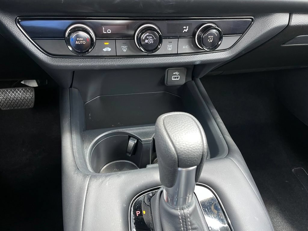 Certified 2025 Honda HR-V LX image 18